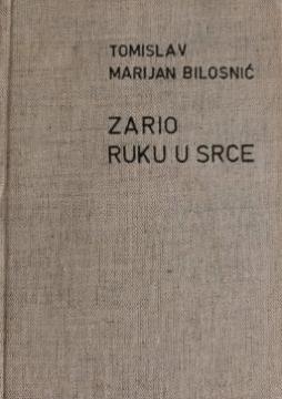 Zario ruku u srce